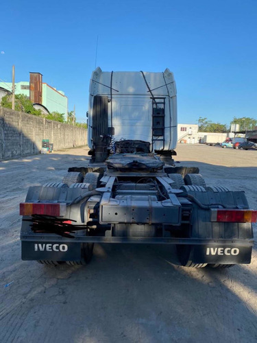 Imagem 3 de 8 de Caminhão Iveco Stralis 380