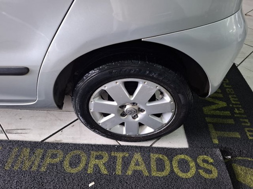 Volkswagen Fox Fox 1.6 MI ROUTE 8V FLEX 4P MANUAL