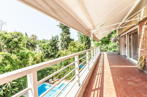 Venta Dto Penthouse 5 Amb, Balcón Terraza, Cochera, Jardines. Permuta Zona Cercana. Belgrano