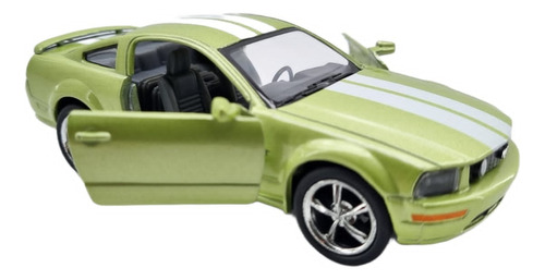 Ford Mustang Gt 2006 Esc. 1:38 Kinsmart 4 Colores A Elegir