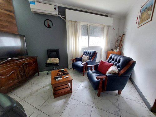 Casa En Venta 2 Dormitorios Terraza Zona Abasto Rosario
