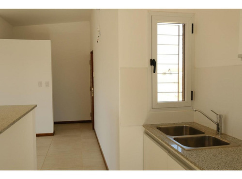Imagen 5 de 17 de Casa De 3 Dormitorios A Estrenar