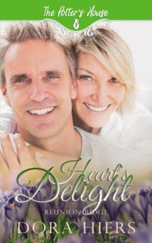 Hearts Delight A Heartwarming And Clean Mature-age.., de Hiers, Dora. Editorial Independently Published en inglés
