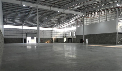 Imagen 7 de 17 de Nave Industrial - Munro-este