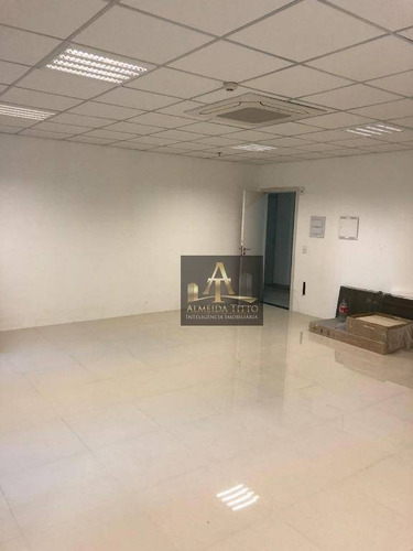 Excelente Sala Comercial Para Locação No Edifício Complexo Madeira Alphaville - Confira! - Sa0453