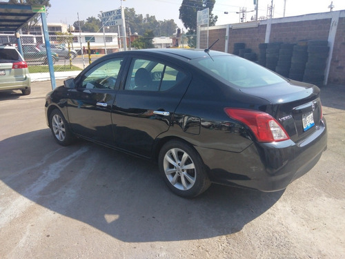 Imagen 4 de 9 de Nissan Versa 2017 1.6 Advance Mt