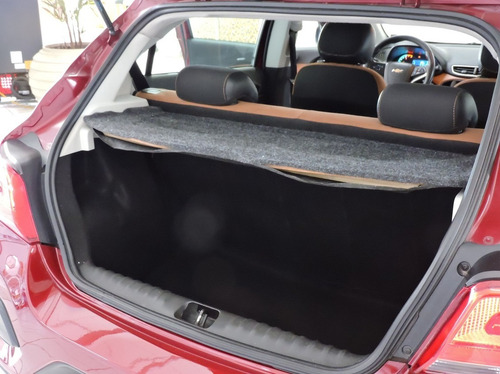 Imagem 19 de 20 de Chevrolet Onix 1.4 Mpfi Activ 8v 2018