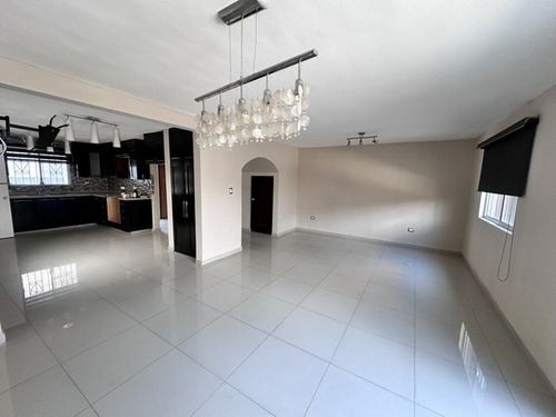 Casa En Venta Cumbres Elite