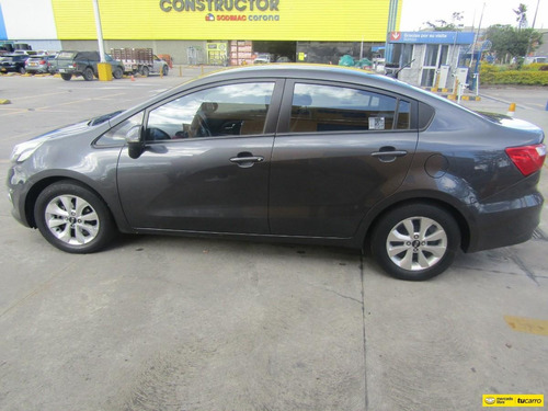 Kia Rio 1.25 5 P
