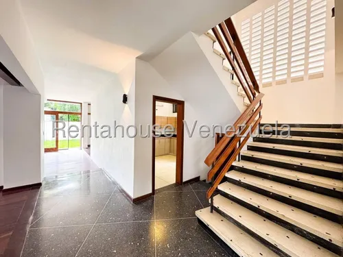 Casa En Alquiler - Mls #25-10738