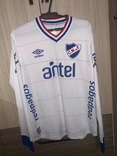 Camiseta Nacional Umbro 2016