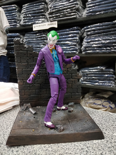 Dc Multiverse Joker, El Guasón Clásico!! (Usado)