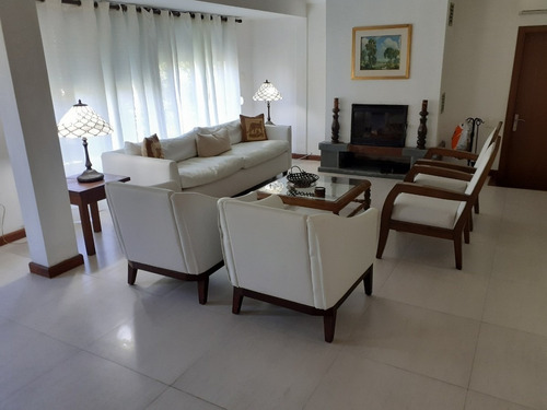 Imagen 2 de 17 de Hermosa Casa En San Rafael. Venta