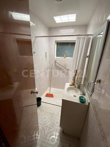 Imagen 10 de 16 de Casa En Zona Residencial, Acceso Controlado En Privada