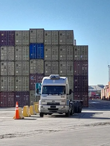 Ford Cargo 1832 2011 Cargo