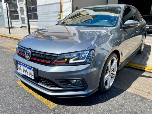 Volkswagen Vento 2.0 Tsi Gli 211cv App Connect + Nav