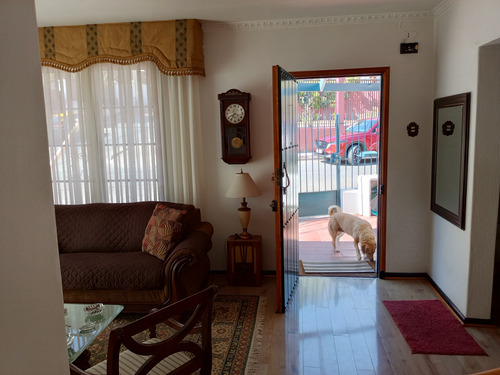 Maravillosa Casa En El Mejor Barrio De Recoleta