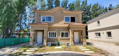 Casa En Venta En Liquidambar, Pilar