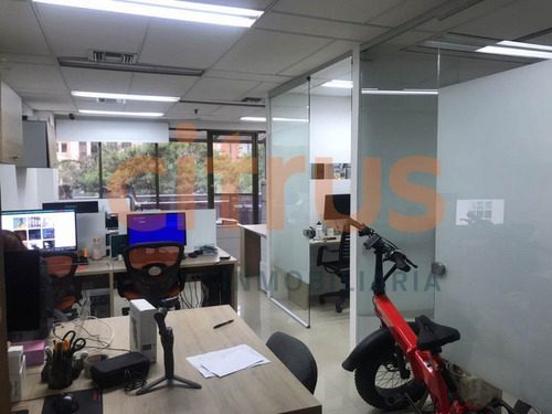 Oficina En Arriendo En Medellin - Poblado