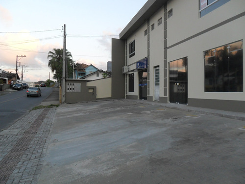 Imagem 1 de 7 de Sala - Comercial, Para Aluguel Em Joinville/sc - A4