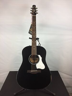 Excellent Seagull S6 Classic Dreadnought Acoustic-electr Eea