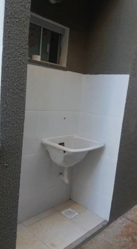 Imagem 10 de 13 de Casa De 2/4 No Jardim Bouganville Em Senador Canedo