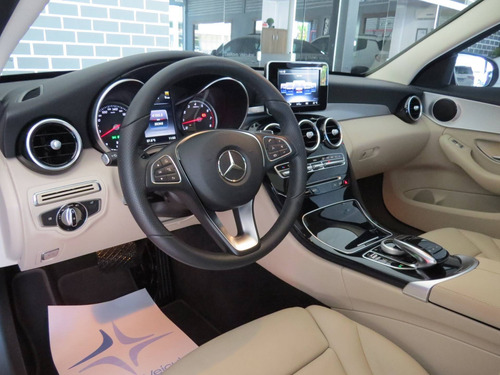 Mercedes-benz C 200 2.0 Cgi Avantgarde 16v Gasolina 4p