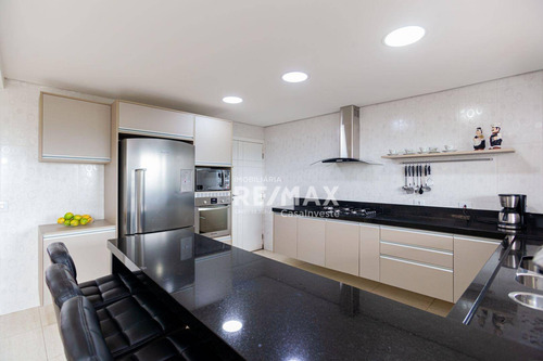 Imagem 21 de 30 de More Entre Alphaville E Granja Viana, Nessa Linda Casa Com 3 Suítes, Área Gourmet Com Piscina E Uma Vista Linda. - Ca0546