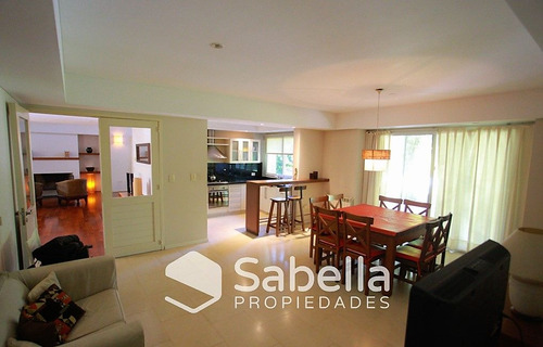 Venta De Casa De 4 Dormitorios En Grand Bell I.