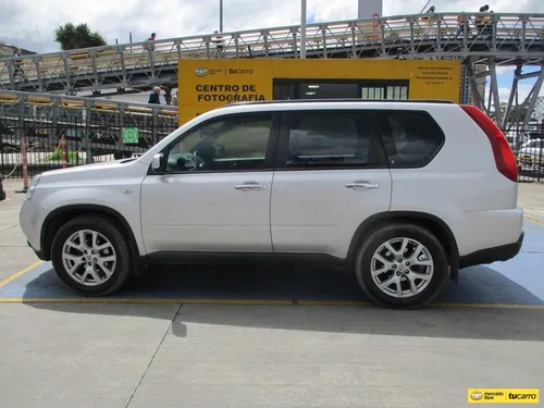 Nissan X-trail 4x4 2500cc At Aa