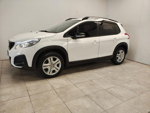 Peugeot 2008 1.6 Allure