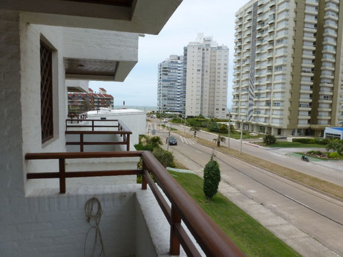 Imagen 1 de 17 de Apartamento En Brava, 1 Dormitorios * - Punta Del Este Brava