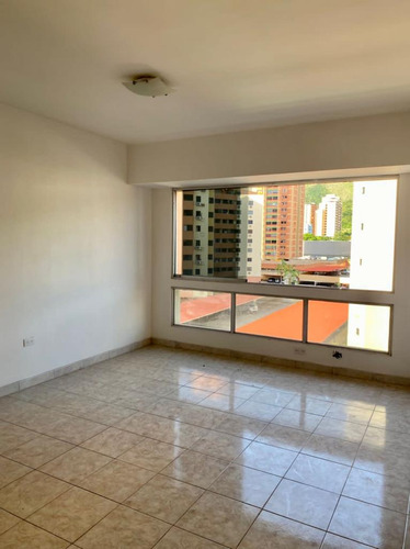 En Venta Apartamento En Mañongo Cercano Al Sambil Ina-829