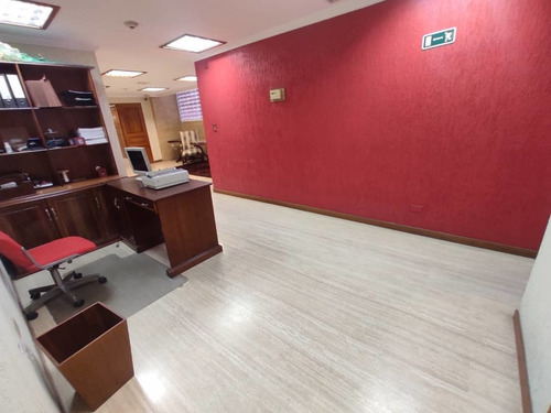 Imagen 11 de 29 de Vendo/alquilo Oficina 542 M2 Sabana Grande 4955