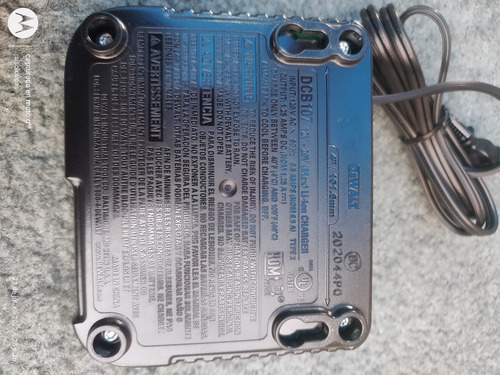 Cargador P/baterías 12v/20v Max Lithium Ion Dcb107-b3 Dewalt