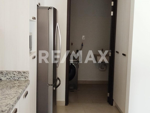 Casa En Renta En El Fraccionamiento Meteoro En Altozano
