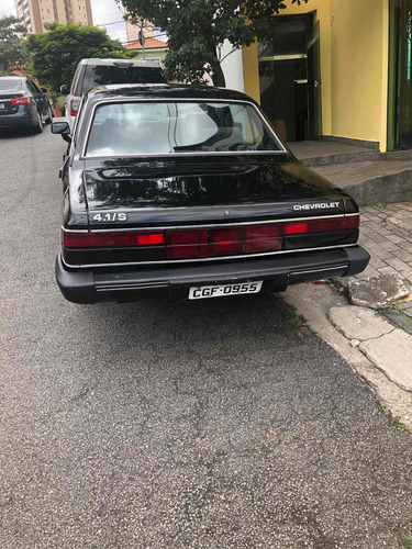 Chevrolet Opala Diplomata