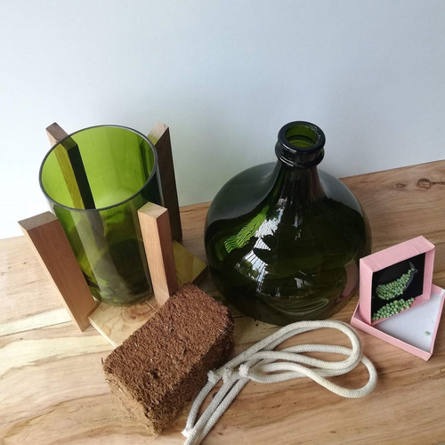 Kit Little Plant 32 Con Soporte, Maceta Autorregante