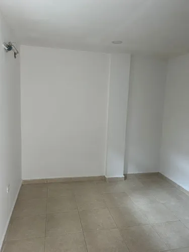 Remateeee Casa Edificio En Venta- Muy Económico!