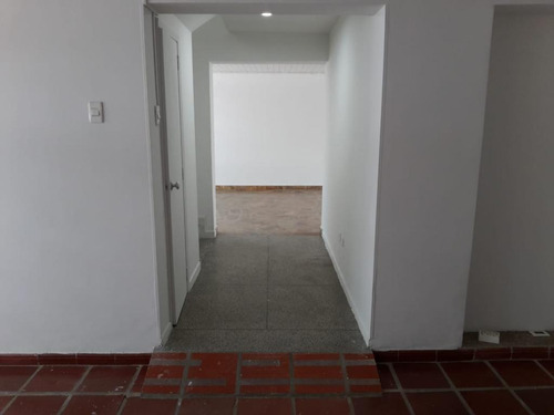 Casa En Arriendo En Bogota La Castellana