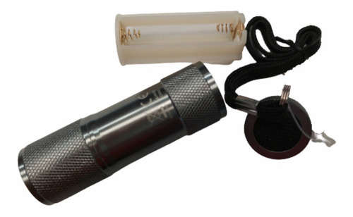 Linterna Led Metalica 22 Lumens Eveready Compacta Mlhv32