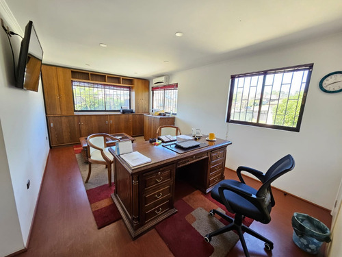 Tejada Arriendo Comercial 12oficinas+3baños+6estacionamiento
