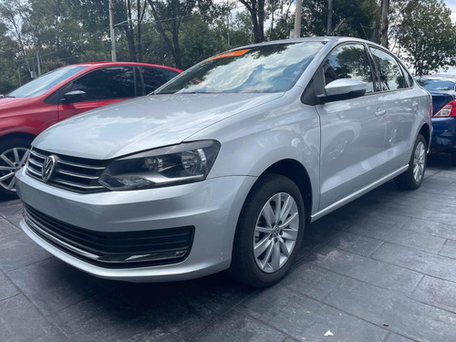 Imagen 1 de 10 de Volkswagen Vento 2019 1.6 Confortline Mt