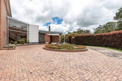 Casa En Arriendo/venta En Vereda Yerbabuena. Cod A8359