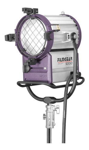 Fresnel Tv Hmi Daylight 1200w + Ballast, X0121xds