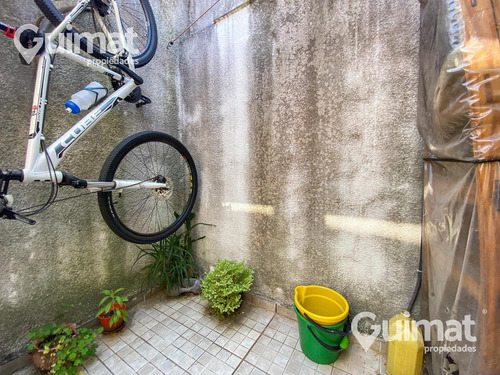 Imagen 16 de 24 de Moderno Dpto Tipo Ph En Primer Piso Por Escalera Con Espacio Aéreo Libre