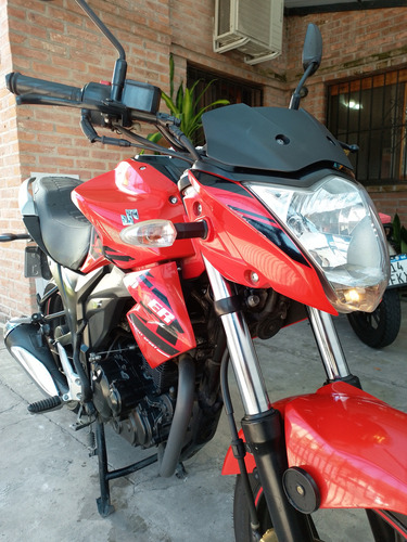 Suzuki Gixxer 150. Vendo O Permuto Auto Mayor Valor.