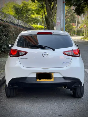 Mazada 2 Grand Touring