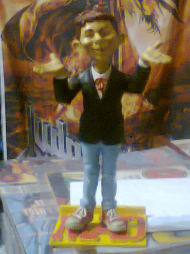 Figura Clasica Alfred E Neuman Mascota Revista Mad Retro Kxz