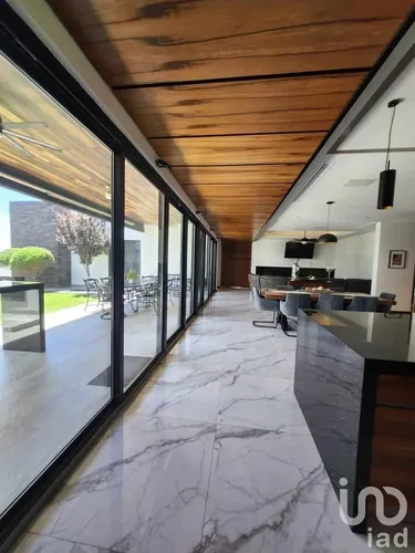 Venta Casa 5 Ambientes Misión De Los Lagos
